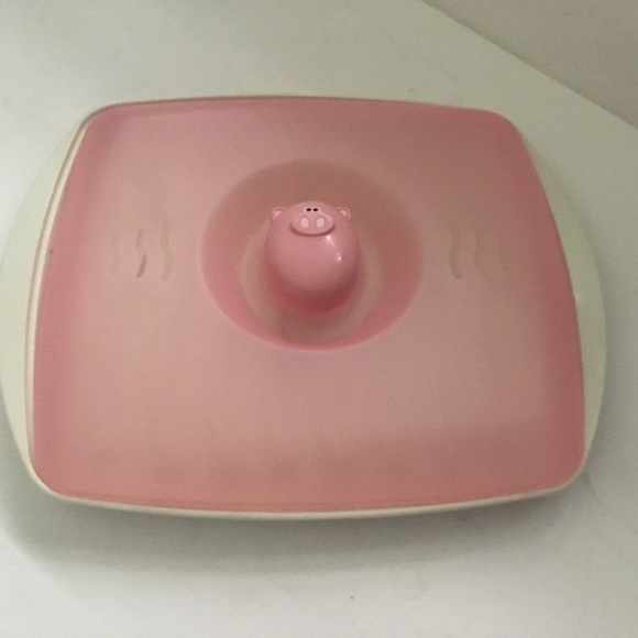 Bacon baker for microwaves with pink cover. New - Picture 1 of 3